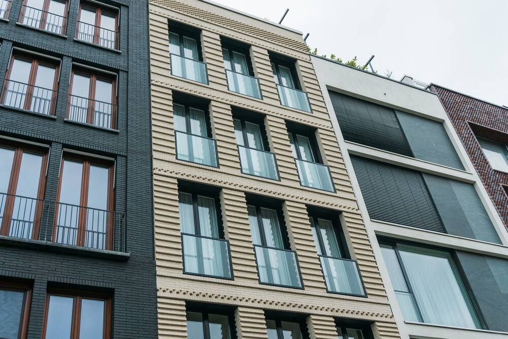 Mixgebouw te  koop in Anderlecht 1070 1500000.00€  slaapkamers m² - Zoekertje 544372