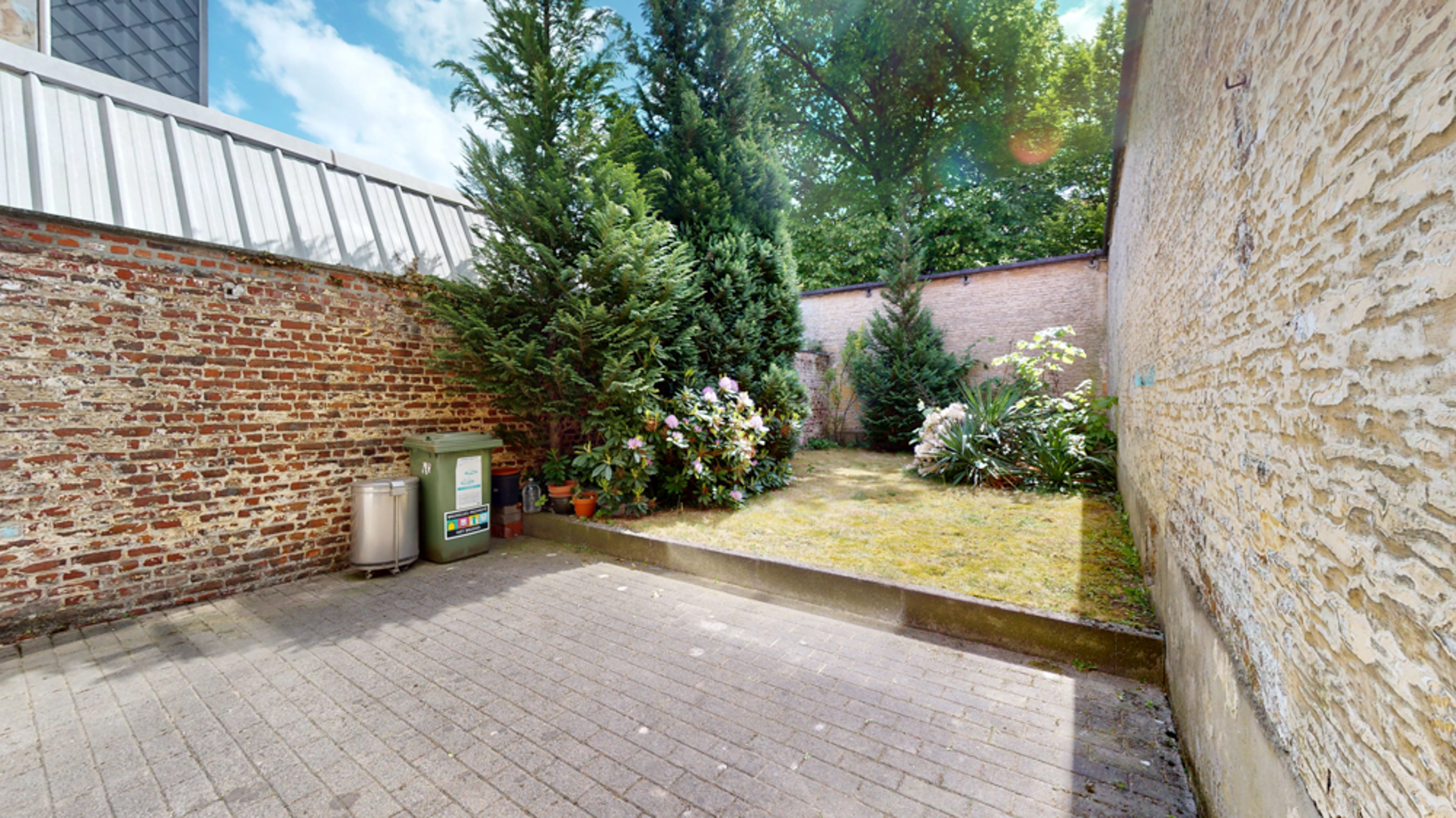 Mixgebouw te  koop in Schaarbeek 1030 575000.00€ 4 slaapkamers 289.00m² - Zoekertje 544472