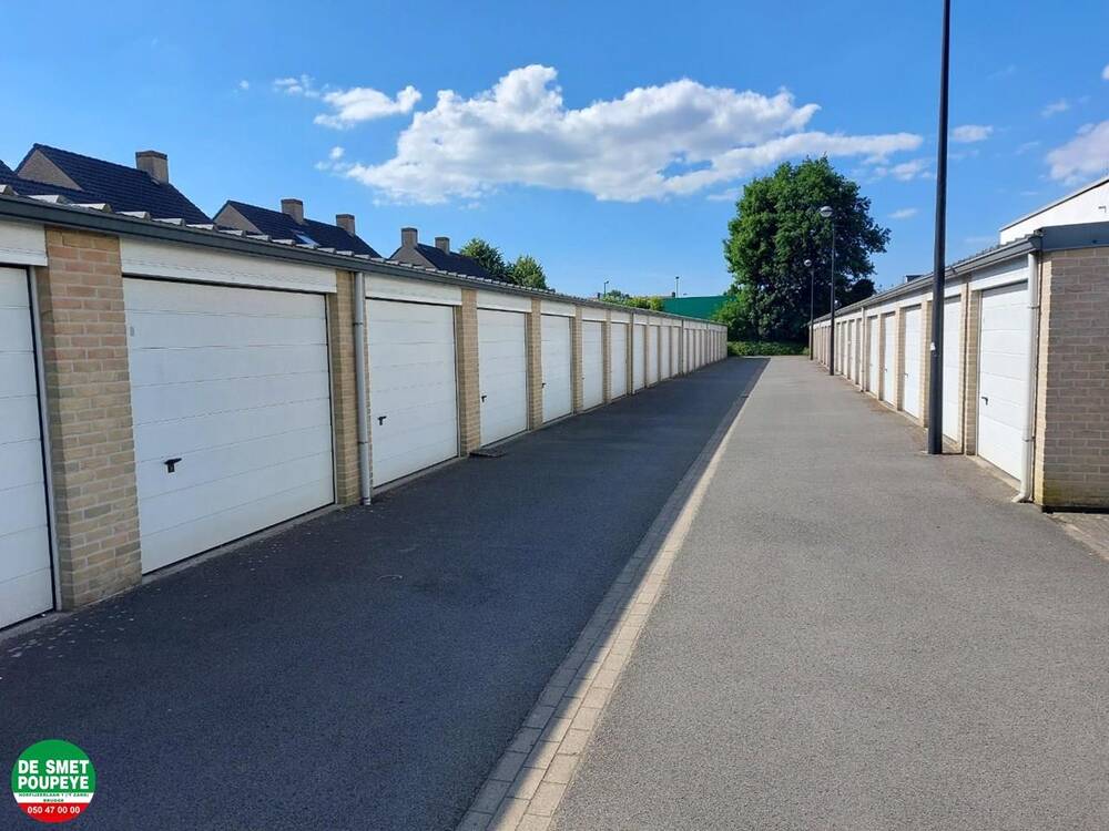 Box te  huur in Sint-Andries 8200 100.00€  slaapkamers m² - Zoekertje 544575