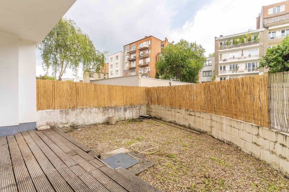 Rez-de-chaussée à louer à Uccle 1180 1300.00€ 2 chambres 85.00m² - annonce 544917