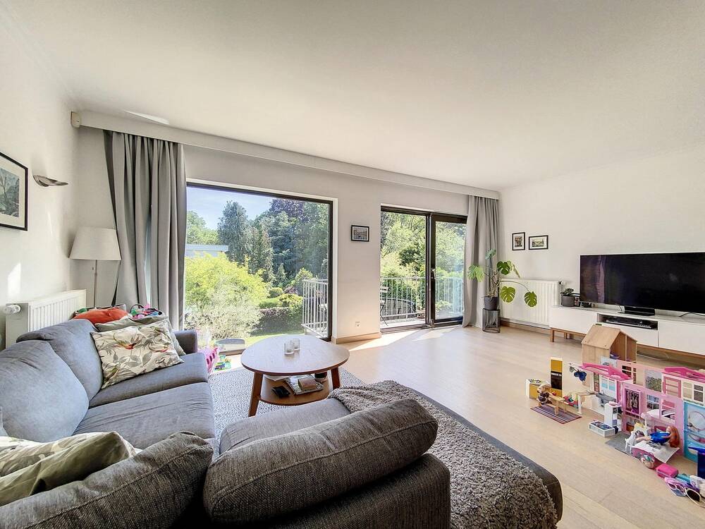Huis te  huur in Ukkel 1180 3000.00€ 5 slaapkamers 225.00m² - Zoekertje 545193
