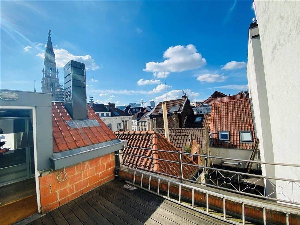Duplex te  huur in Brussel 1000 2090.00€ 3 slaapkamers m² - Zoekertje 544918