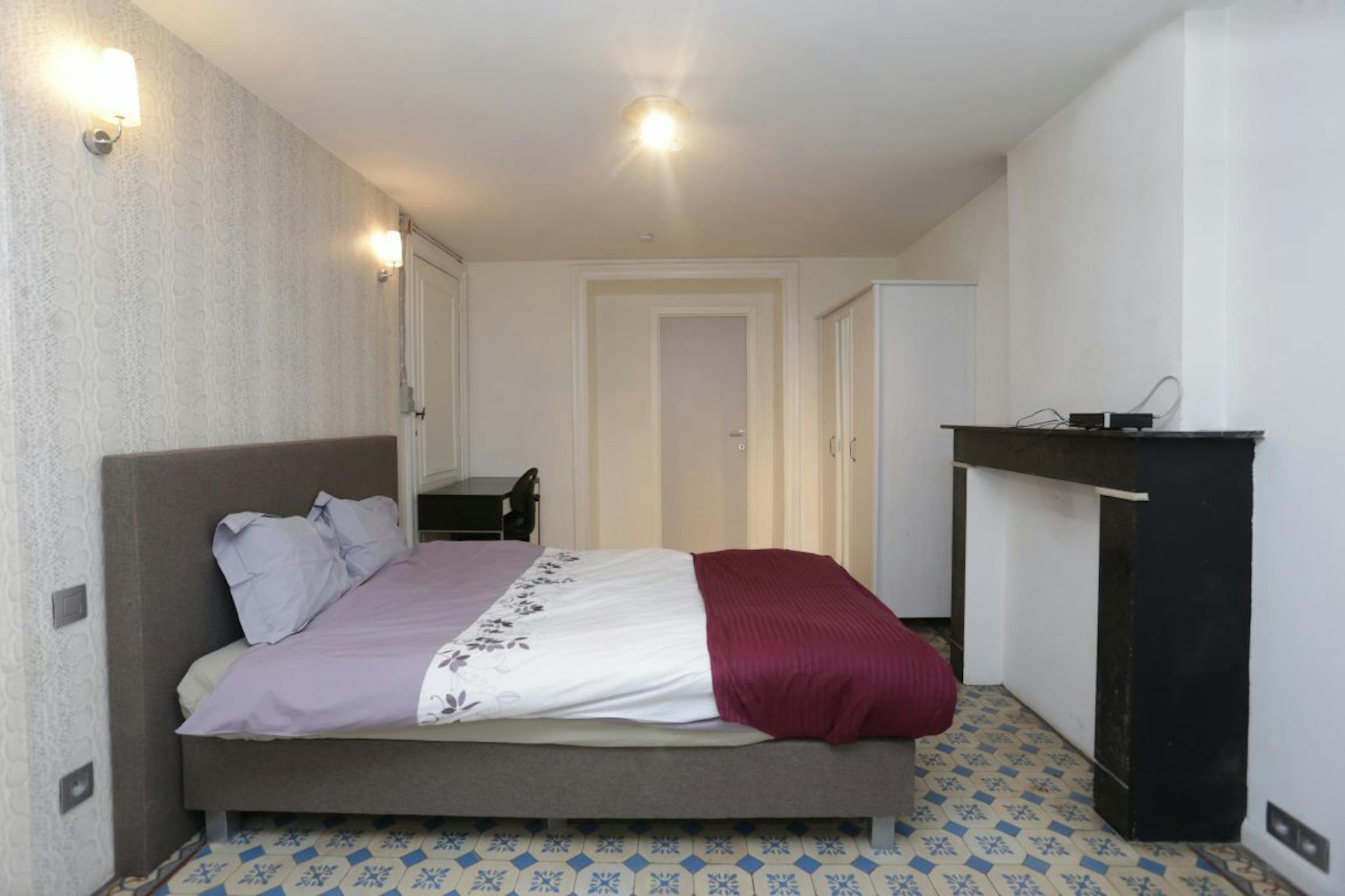 Appartement à louer à Forest 1190 570.00€ 1 chambres 60.00m² - annonce 596829