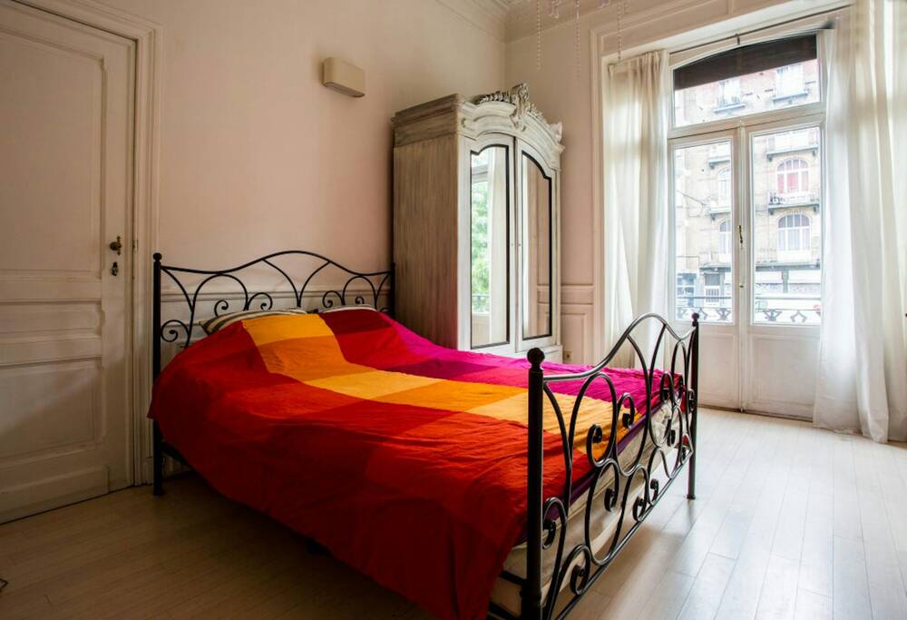 Appartement à louer à Forest 1190 650.00€ 1 chambres 60.00m² - annonce 596830