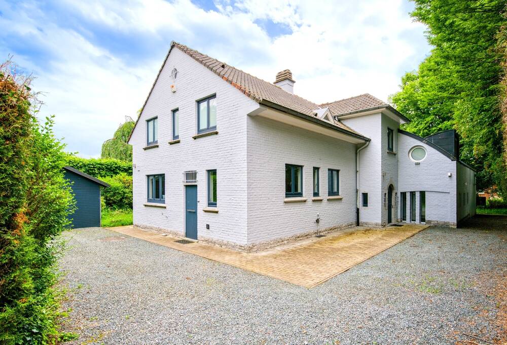 Villa te  koop in Ukkel 1180 1850000.00€ 5 slaapkamers 379.00m² - Zoekertje 546024