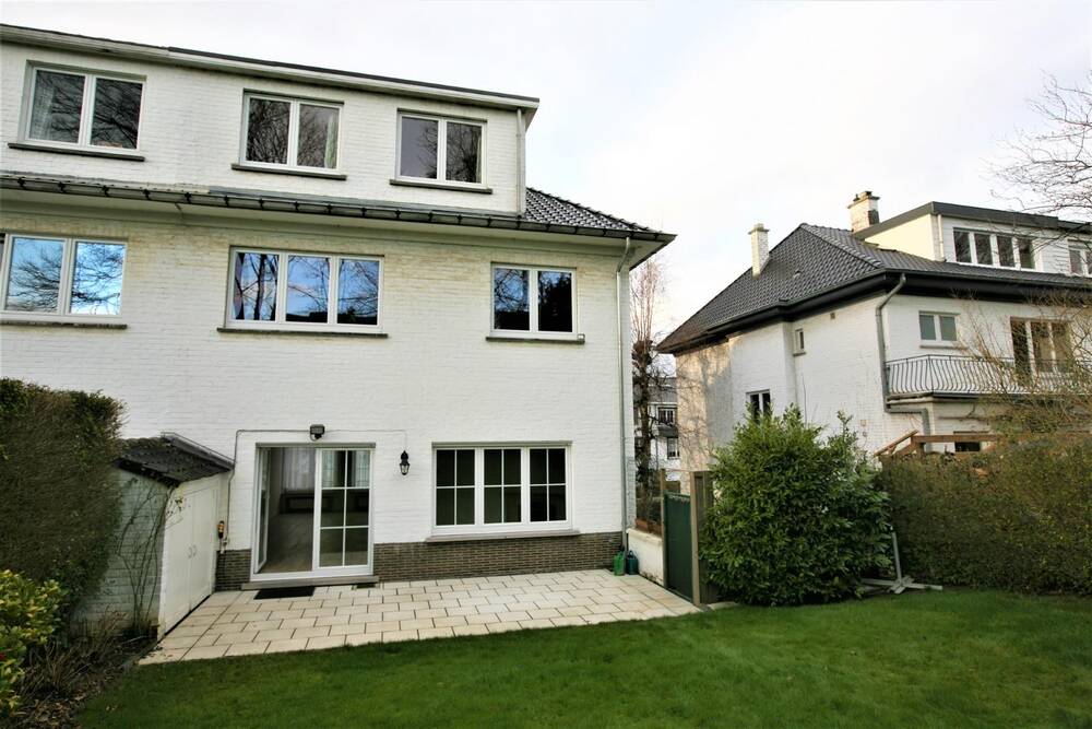 Maison à louer à Woluwe-Saint-Pierre 1150 3500.00€ 5 chambres 220.00m² - annonce 546026