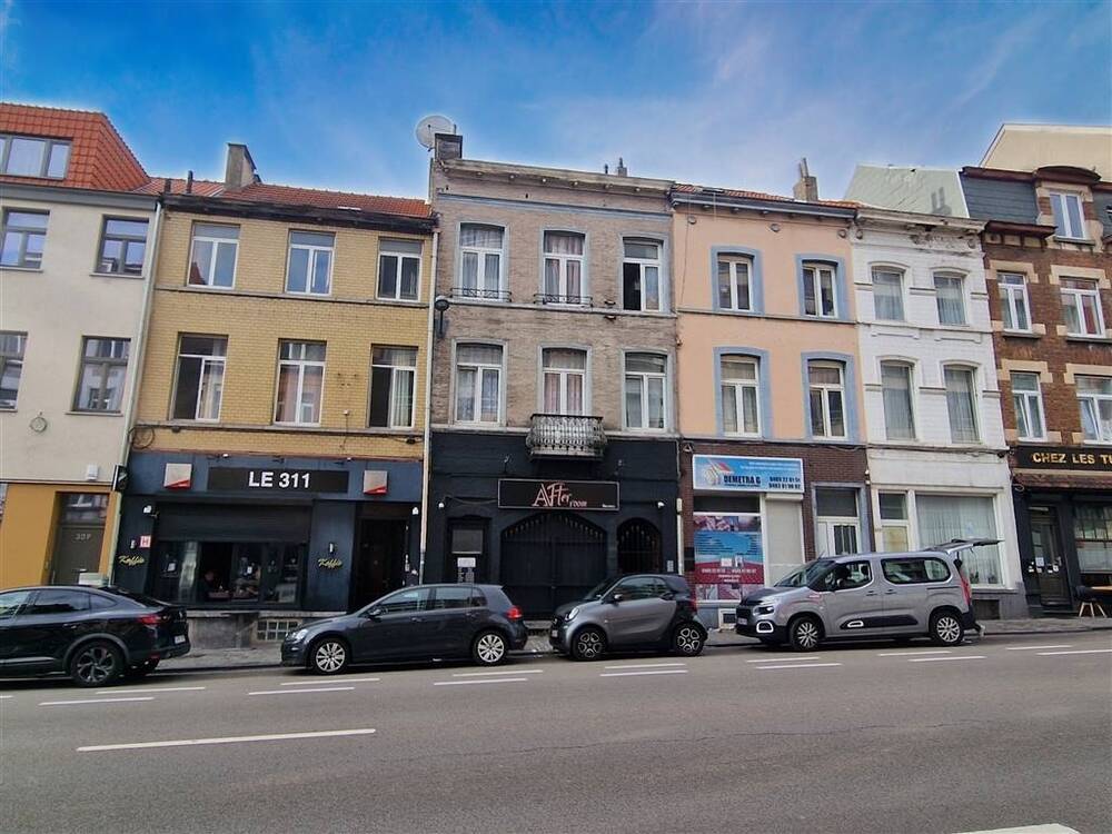 Immeuble de rapport - Immeuble à appartement à vendre à Schaerbeek 1030 795000.00€ 5 chambres 350.00m² - annonce 545881