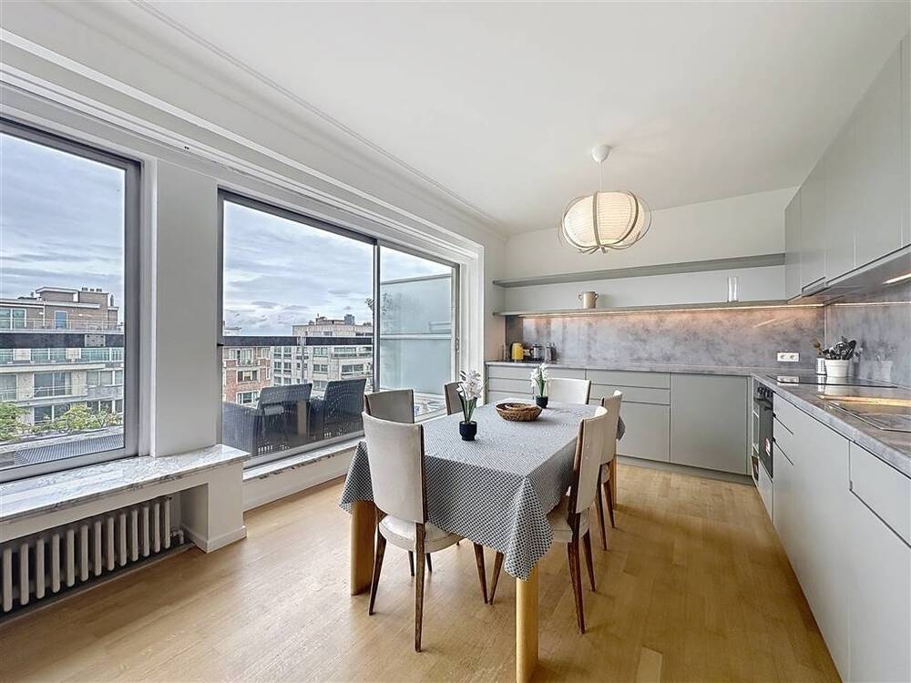 Penthouse à louer à Uccle 1180 2950.00€ 5 chambres 190.00m² - annonce 545866
