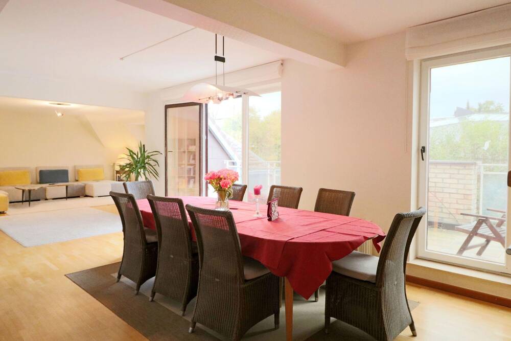 Duplex te  huur in Sint-Pieters-Woluwe 1150 2600.00€ 3 slaapkamers 210.00m² - Zoekertje 546281