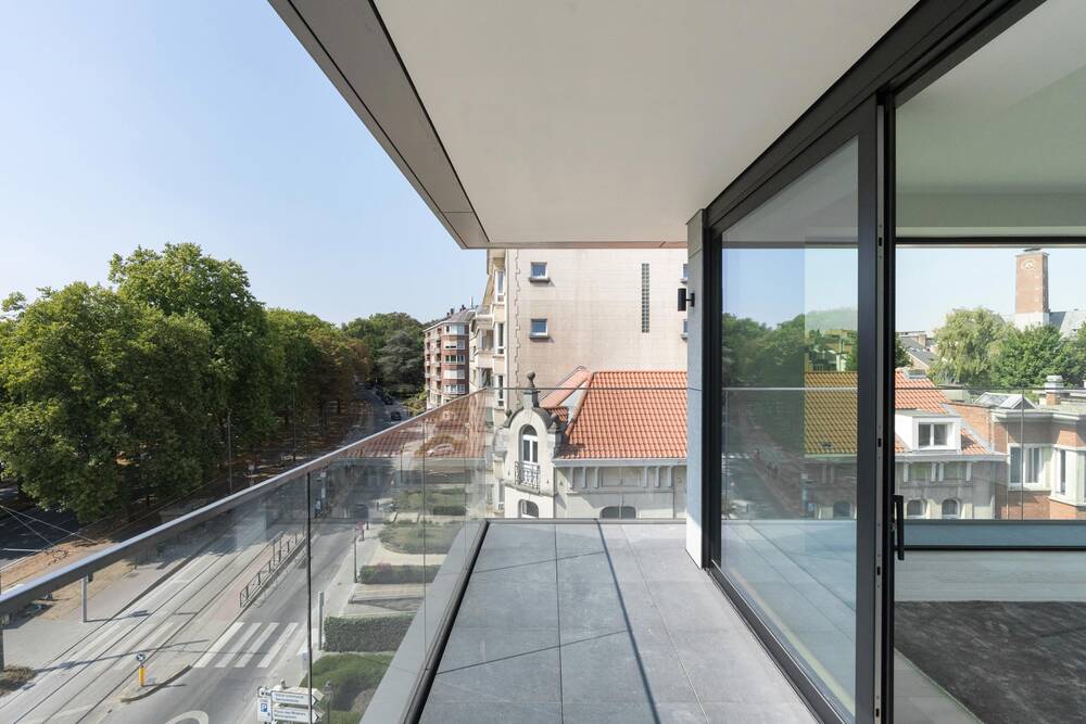 Appartement te  huur in Sint-Pieters-Woluwe 1150 3200.00€ 3 slaapkamers 135.90m² - Zoekertje 545903