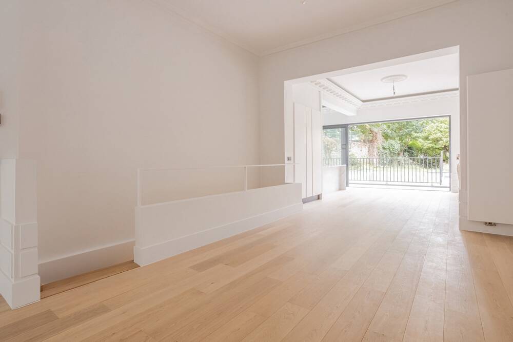 Rez-de-chaussée à vendre à Ixelles 1050 795000.00€ 2 chambres 155.00m² - annonce 546655