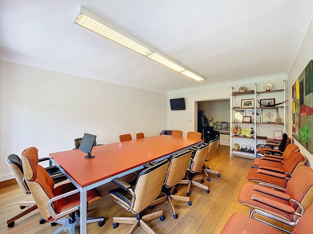 Commerce à à Bruxelles 1000 1550.00€ chambres 81.00m² - annonce 547068