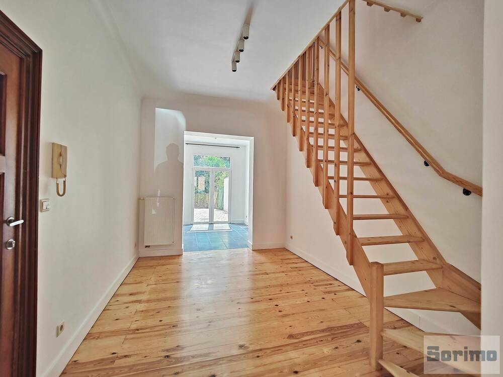 Appartement te  huur in Sint-Pieters-Woluwe 1150 1450.00€ 2 slaapkamers 130.00m² - Zoekertje 548266