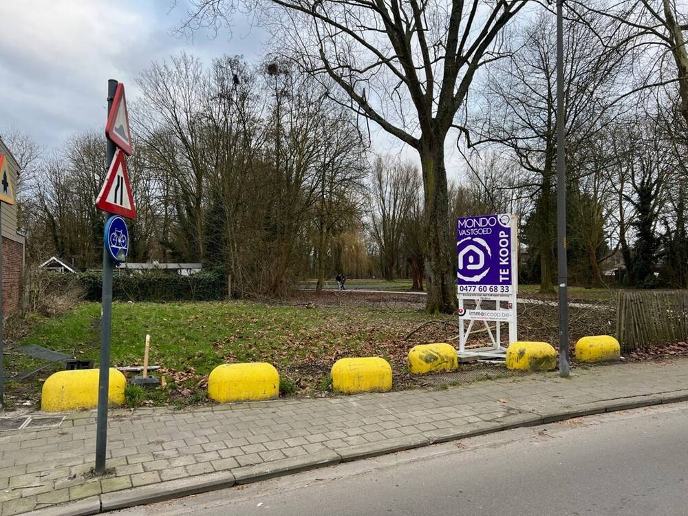 Bouwgrond te koop in Willebroek 2830 185000.00€ slaapkamers m² - Zoekertje 548084