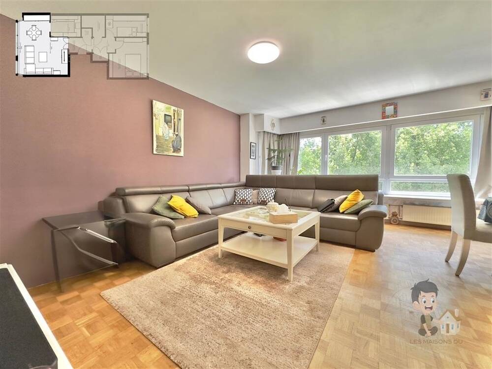 Appartement te  koop in Sint-Jans-Molenbeek 1080 245000.00€ 2 slaapkamers 81.00m² - Zoekertje 548180