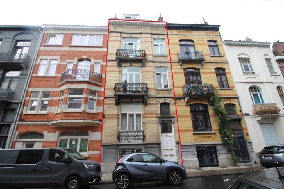 Immeuble de rapport - Immeuble à appartement à vendre à Schaerbeek 1030 975000.00€ 6 chambres 230.00m² - annonce 548091