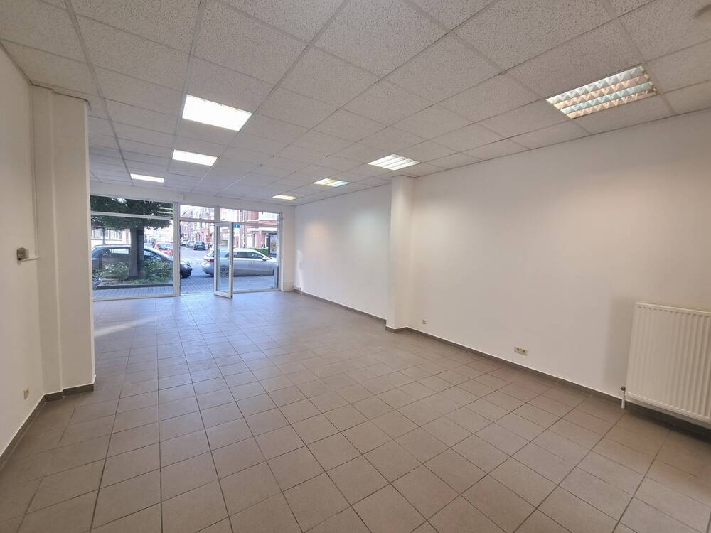 Commerce à louer à Etterbeek 1040 1700.00€ chambres 90.00m² - annonce 547696