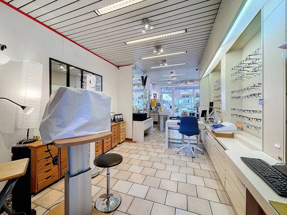 Benedenverdieping te  koop in Vorst 1190 249000.00€ 1 slaapkamers m² - Zoekertje 548035