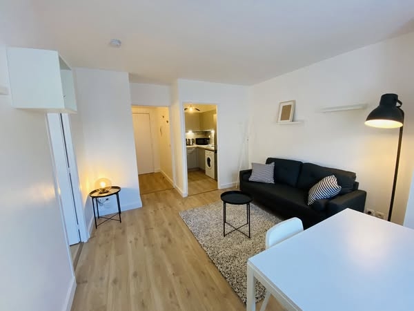 Rez-de-chaussée à louer à Saint-Josse-ten-Noode 1210 795.00€ 1 chambres 37.00m² - annonce 548778