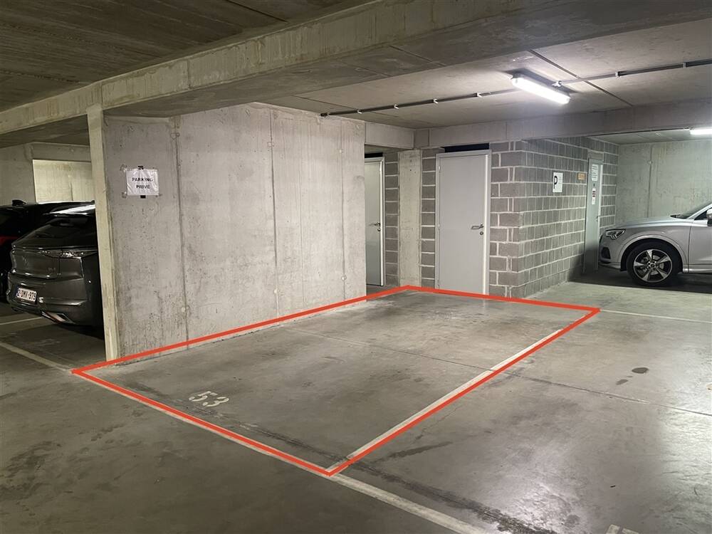 Parking à louer à Bruxelles 1000 125.00€  chambres m² - annonce 549566