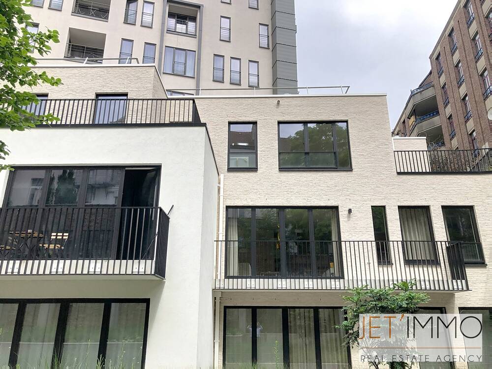 Appartement à vendre à Saint-Josse-ten-Noode 1210 600000.00€ 3 chambres 117.00m² - annonce 549914