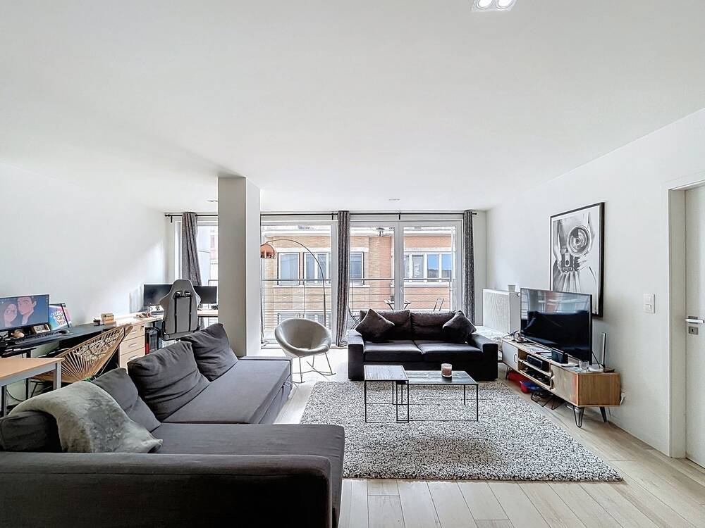Appartement à louer à Saint-Josse-ten-Noode 1210 1730.00€ 2 chambres 99.00m² - annonce 549908