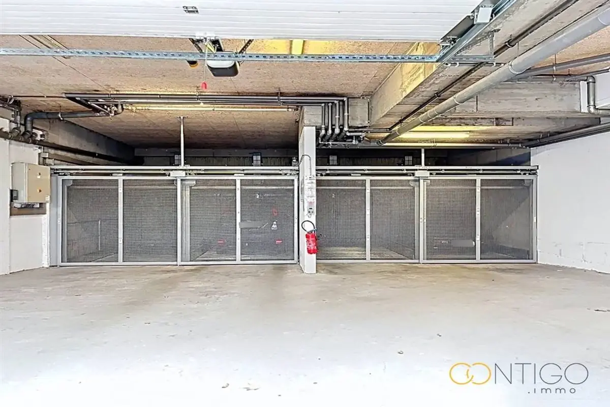 Parking & garage te koop in Brussel 1000 25500.00€ slaapkamers m² - Zoekertje 549880