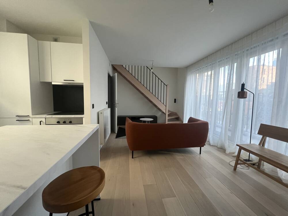 Duplex te  huur in Brussel 1000 2200.00€ 3 slaapkamers 105.00m² - Zoekertje 549507