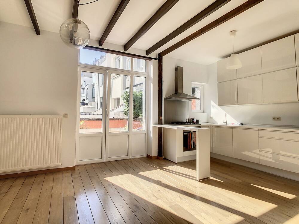 Maison à louer à Bruxelles 1000 2280.00€ 5 chambres 160.00m² - annonce 550435