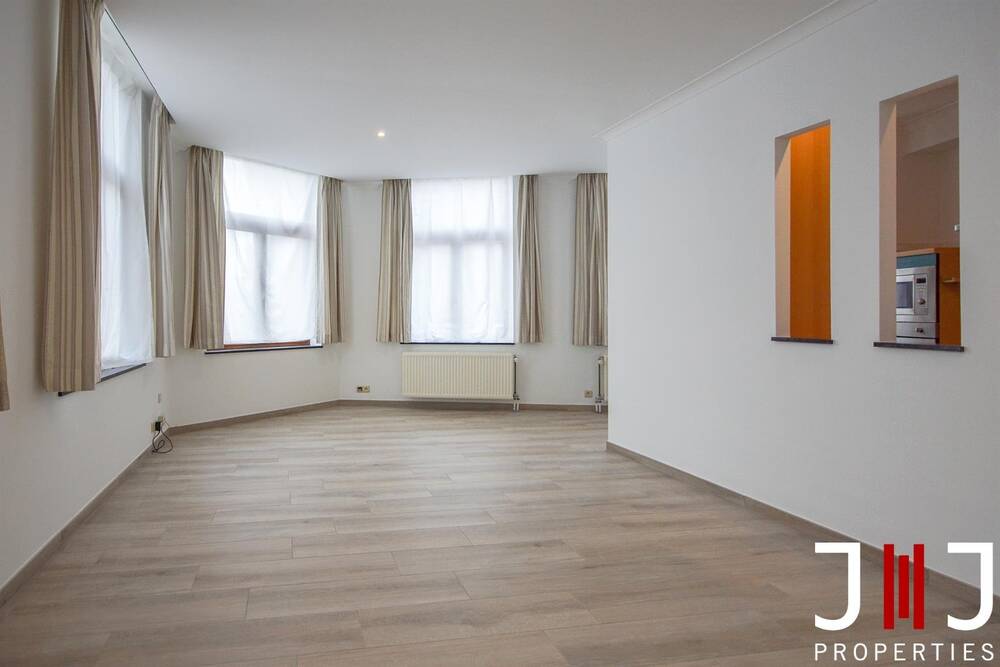Appartement à à Etterbeek 1040 1050.00€ 1 chambres 58.00m² - annonce 550906