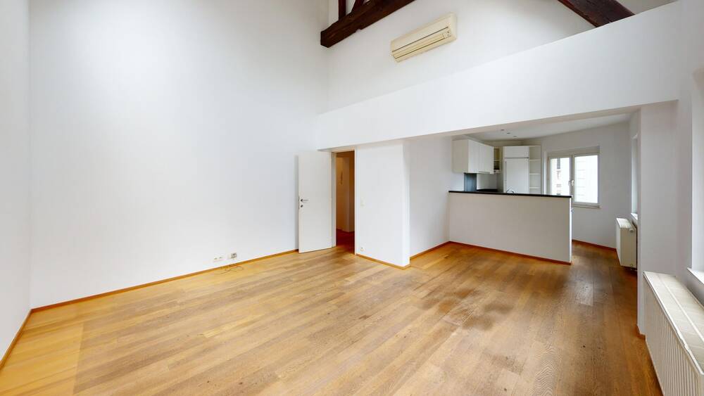 Duplex te  huur in Brussel 1000 1960.00€ 3 slaapkamers 151.00m² - Zoekertje 551298