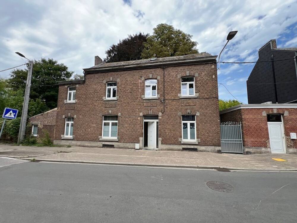 Duplex à louer à Saint-Servais 5002 620.00€ 1 chambres 50.00m² - annonce 551164