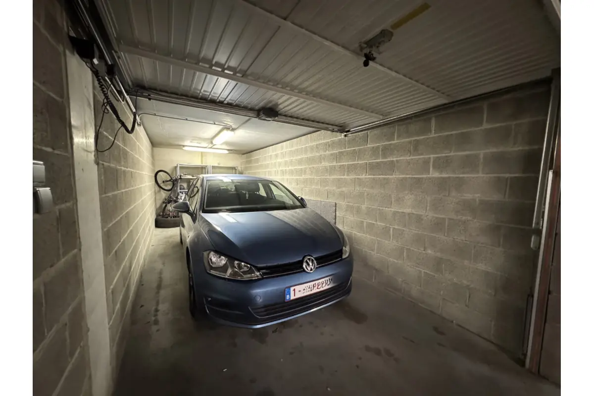 Parking / garage à vendre à Molenbeek-Saint-Jean 1080 36000.00€  chambres m² - annonce 551414
