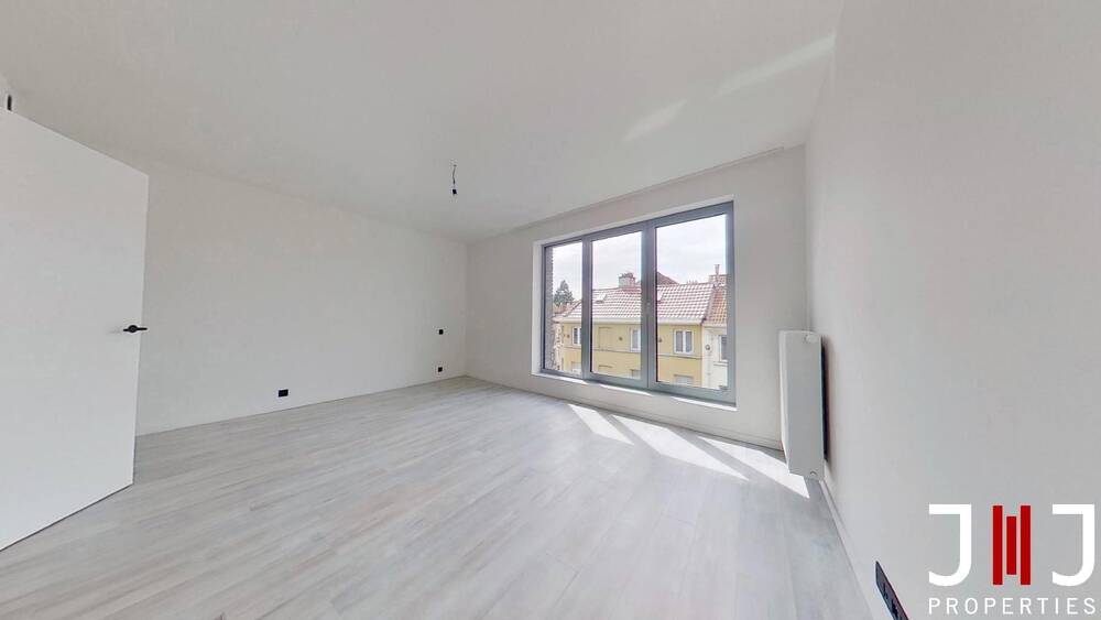 Studio à à Schaerbeek 1030 850.00€ 0 chambres 32.00m² - annonce 551796