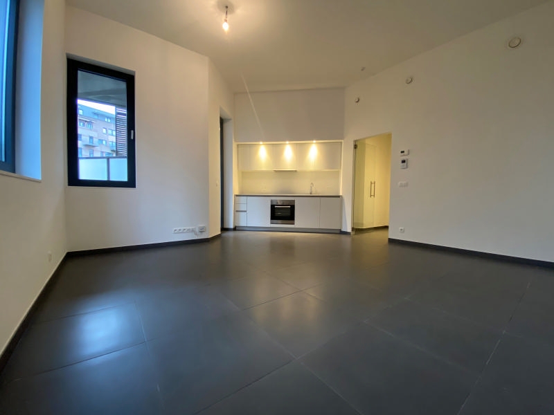 Studio te  huur in Sint-Lambrechts-Woluwe 1200 875.00€  slaapkamers 42.60m² - Zoekertje 551649