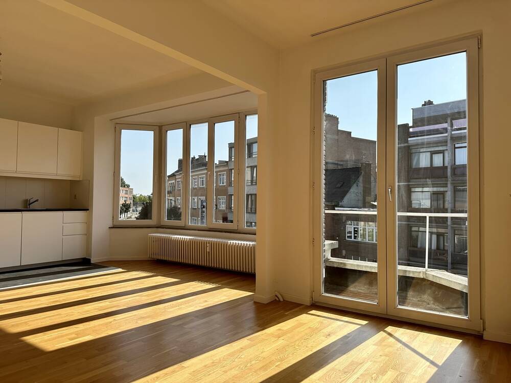 Penthouse à vendre à Ixelles 1050 325000.00€ 2 chambres 79.00m² - annonce 551378