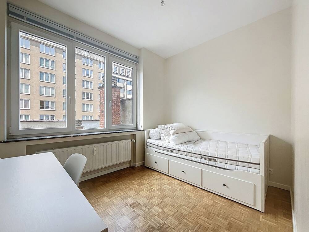 Studio te  huur in Brussel 1000 750.00€  slaapkamers 23.00m² - Zoekertje 552634