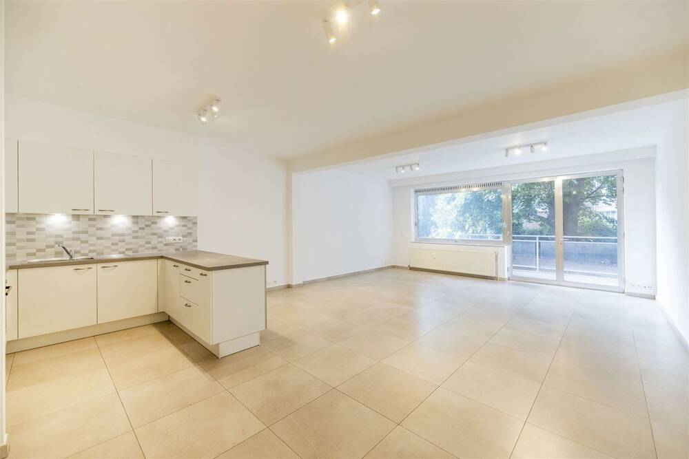 Appartement à louer à Molenbeek-Saint-Jean 1080 1100.00€ 2 chambres 81.50m² - annonce 552653
