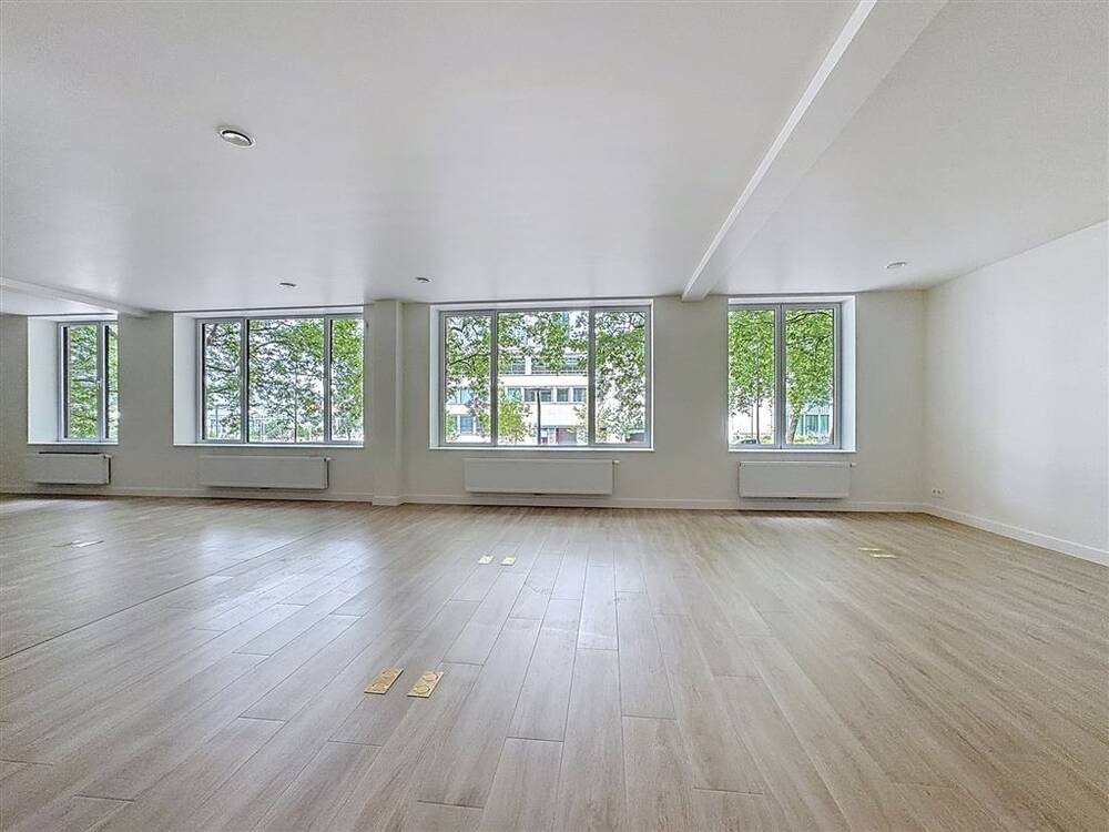 Handelszaak te  huur in Brussel 1000 950.00€  slaapkamers 69.00m² - Zoekertje 553423