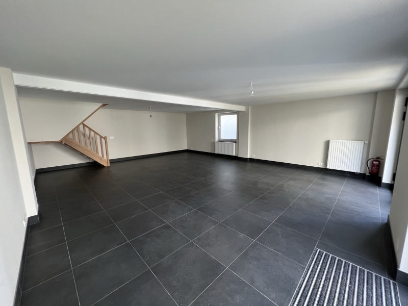 Handelszaak te  in Schaarbeek 1030 1550.00€  slaapkamers 120.00m² - Zoekertje 553383