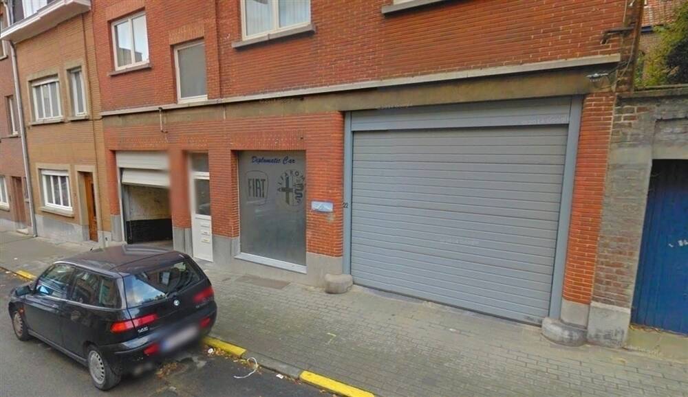 Parking & garage te huur in Sint-Lambrechts-Woluwe 1200 120.00€ slaapkamers m² - Zoekertje 553533