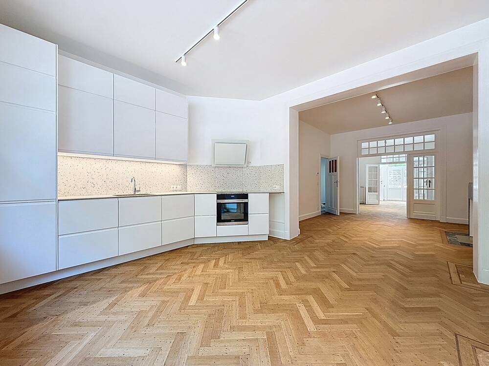 Appartement à louer à Uccle 1180 1900.00€ 2 chambres 98.00m² - annonce 553516