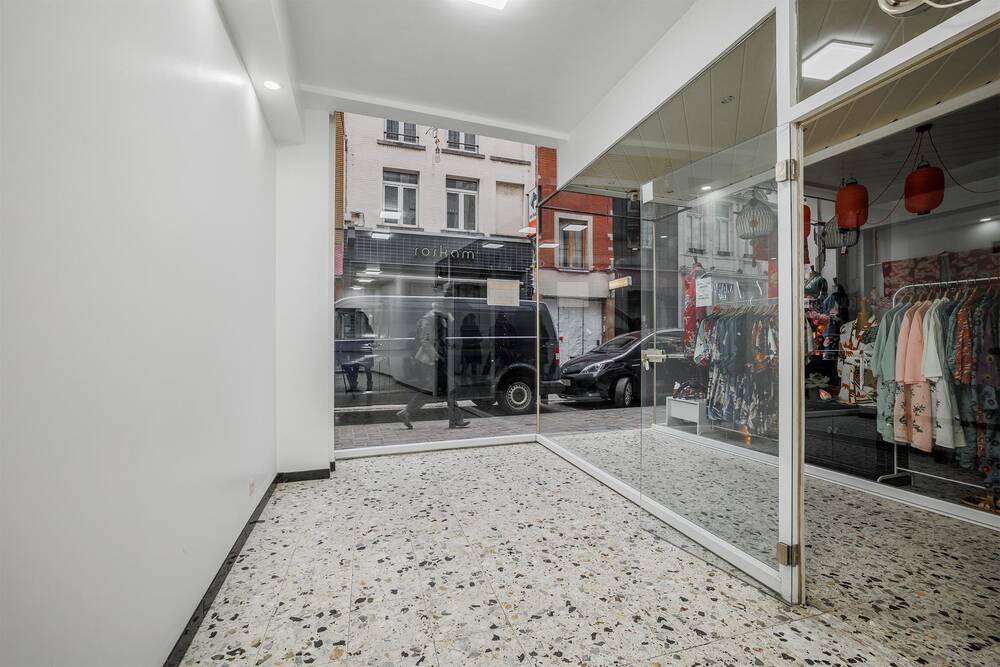Handelszaak te  huur in Brussel 1000 1300.00€  slaapkamers 60.00m² - Zoekertje 553548