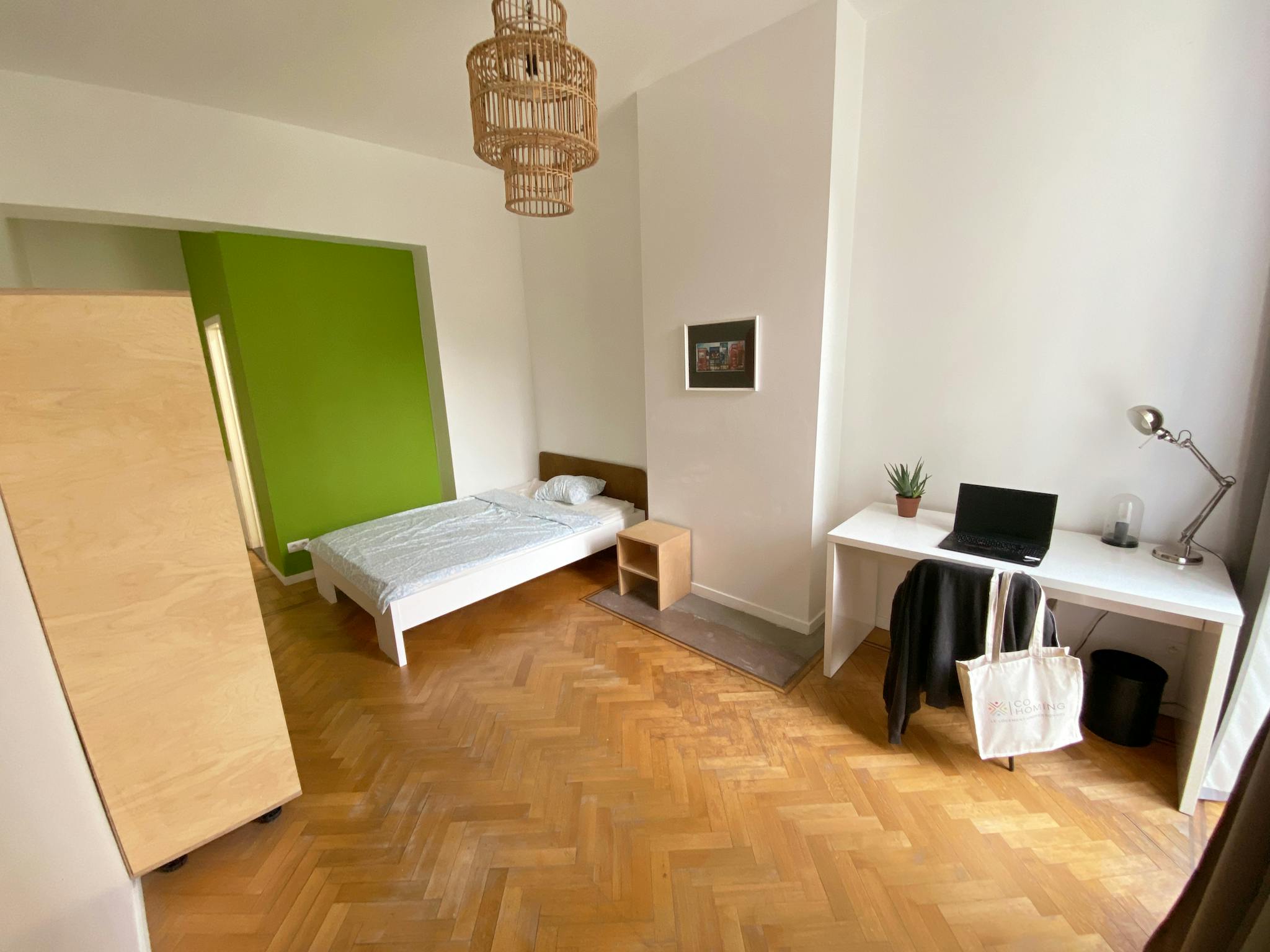 Appartement à louer à Saint-Gilles 1060 800.00€ 1 chambres 17.00m² - annonce 553736