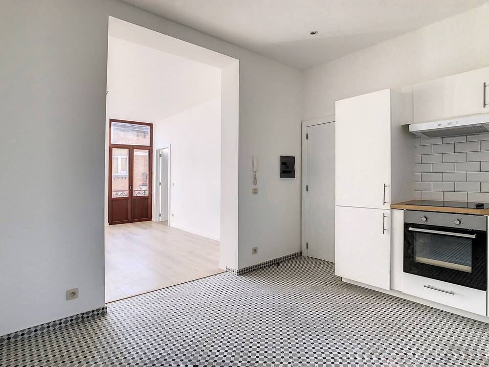 Appartement te koop in Sint-Jans-Molenbeek 1080 149000.00€ 1 slaapkamers 49.00m² - Zoekertje 553529