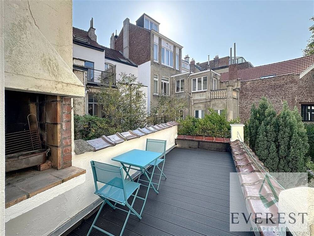 Appartement te  in Elsene 1050 1250.00€ 1 slaapkamers 55.00m² - Zoekertje 553224