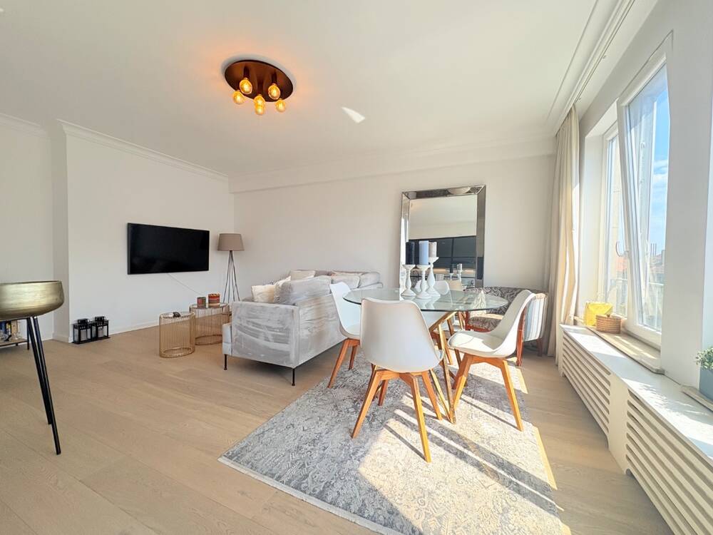 Appartement te  huur in Vorst 1190 1250.00€ 2 slaapkamers 60.00m² - Zoekertje 553655