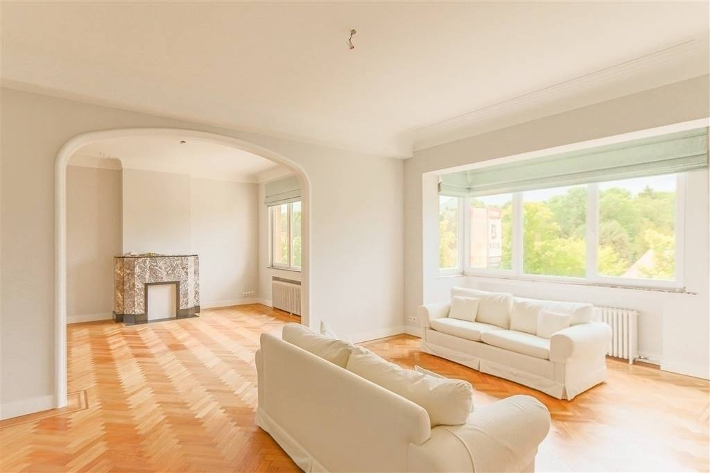 Appartement te  huur in Elsene 1050 2700.00€ 3 slaapkamers 228.00m² - Zoekertje 553741