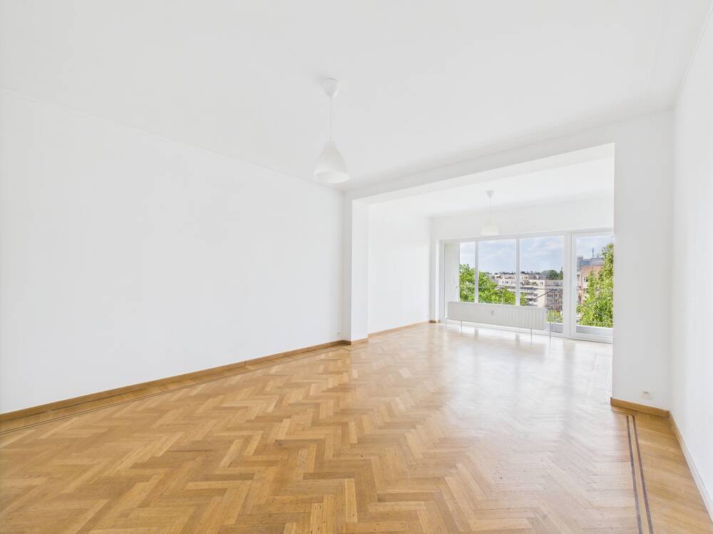 Appartement te  huur in Vorst 1190 1400.00€ 2 slaapkamers 94.00m² - Zoekertje 553951