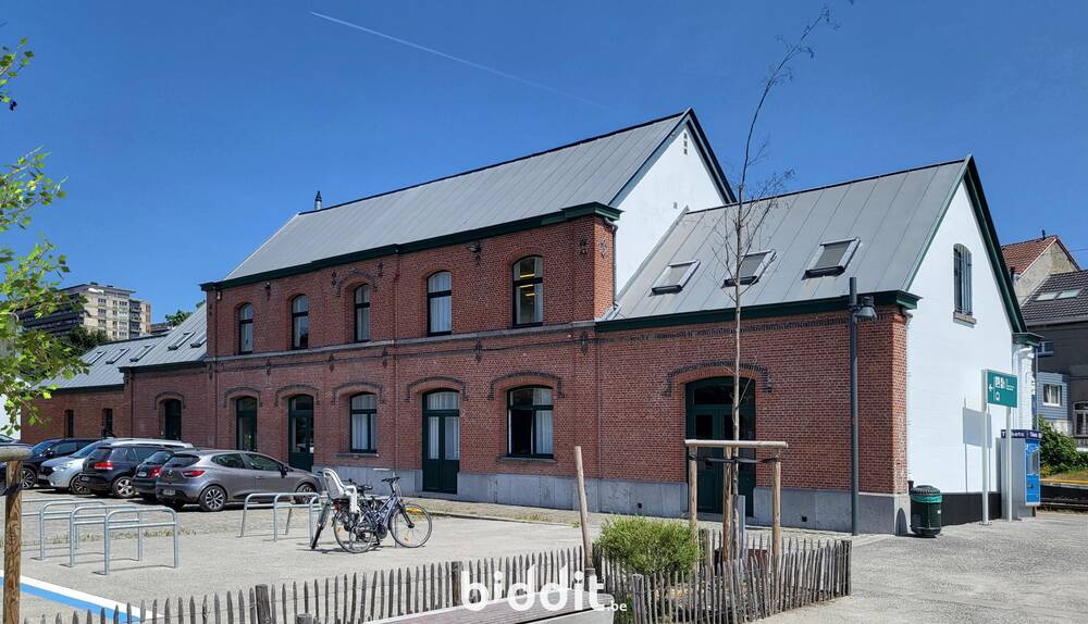 Autre à vendre à Forest 1190 800000.00€  chambres m² - annonce 553972